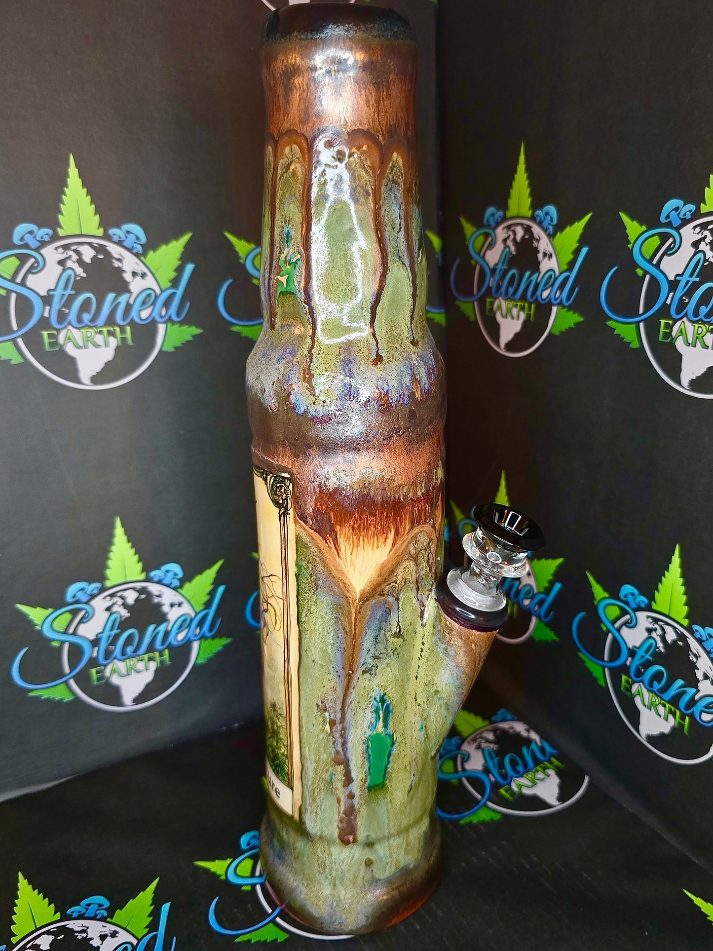 Green Legalize Nature Ceramic Bong - Lady Liberty Stoned Earth x Berkshire Bongs