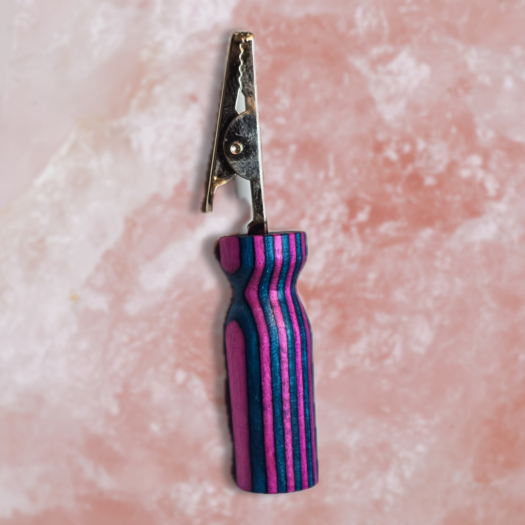 Pink/Blue Maine Spectra-Birch Roach Clip