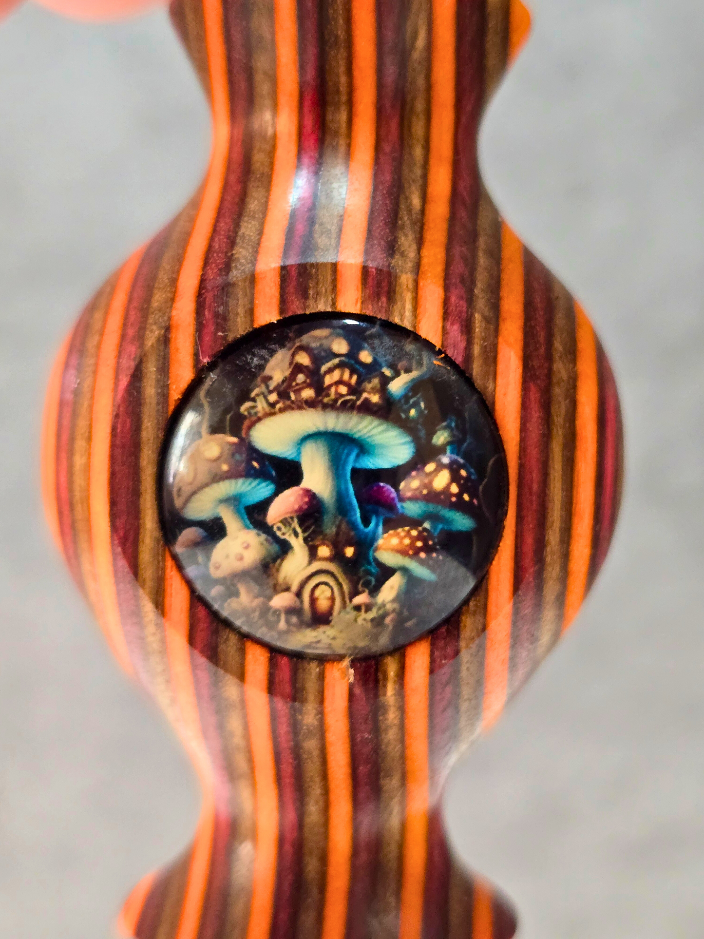 Maine Spectra-Birch Shroom-Inspired Wood Pipe